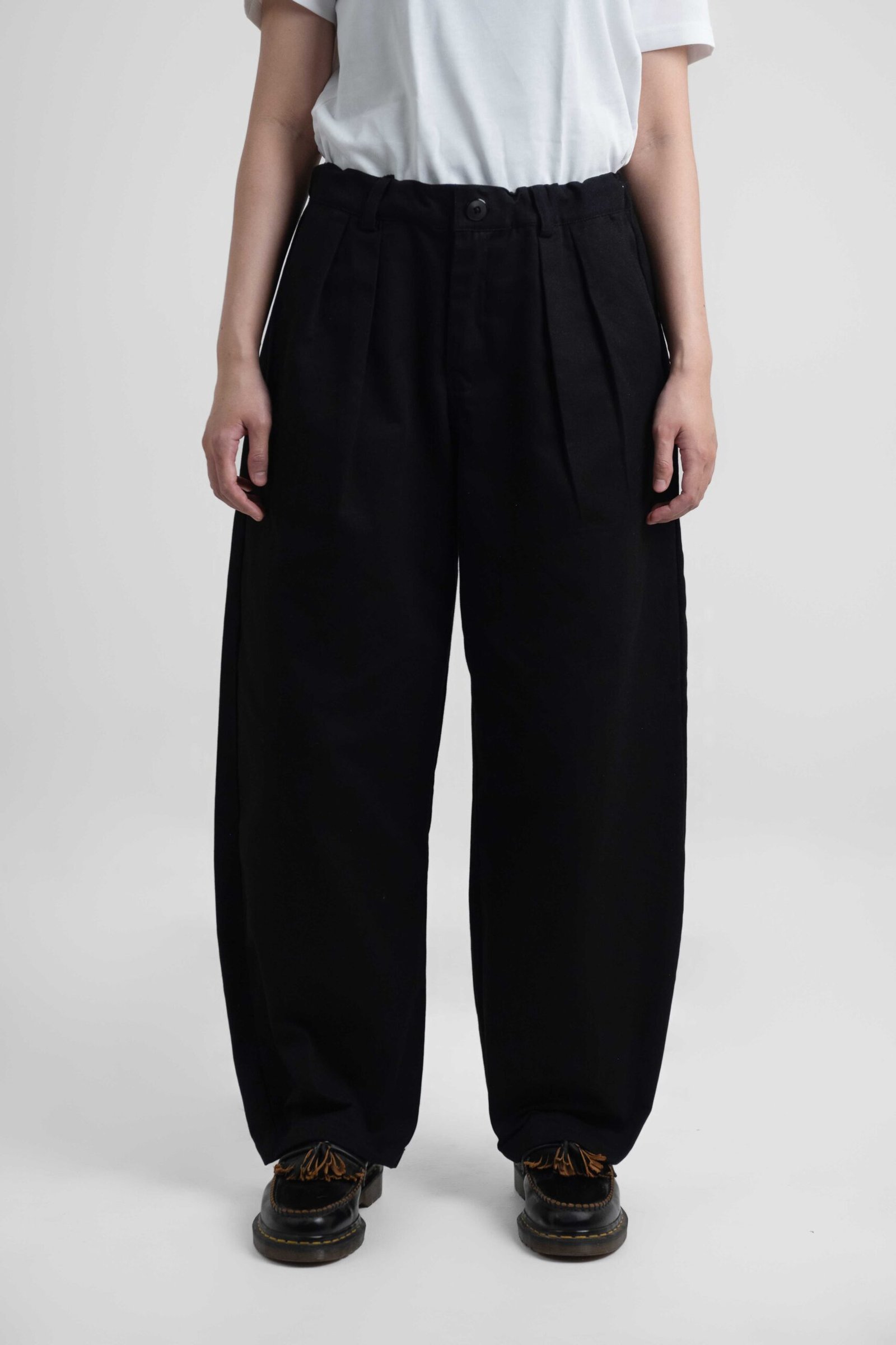 BARREL - Celana Barrel Wanita - Image 1